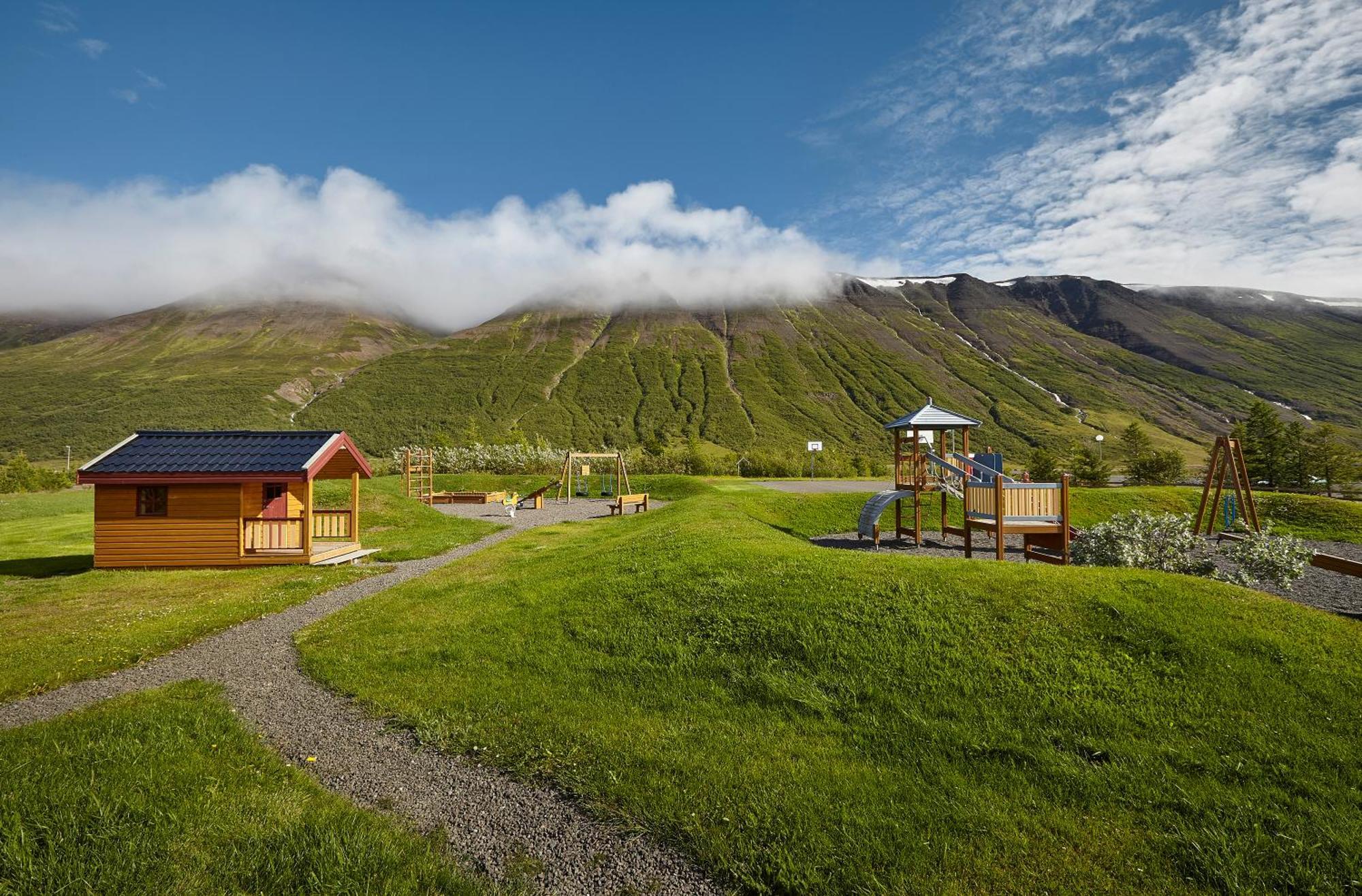 Hotel Tjarnir Storutjarnir Bagian luar foto